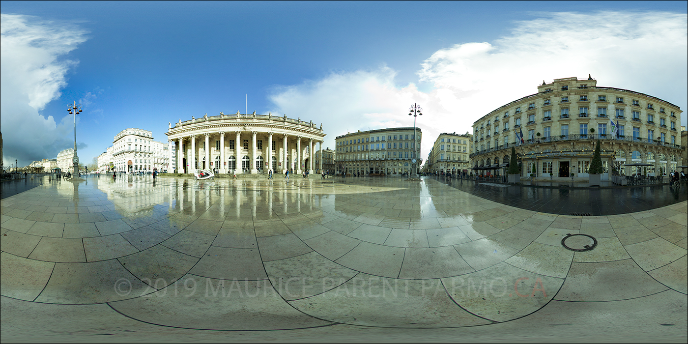 Place de l'opéra Bordeaux, France